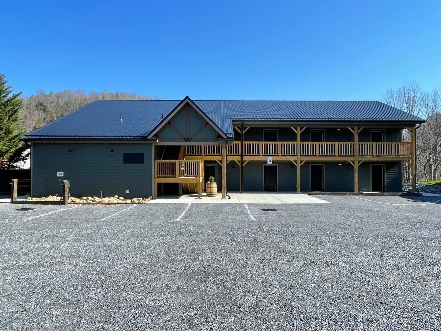 Rivertrail Inn